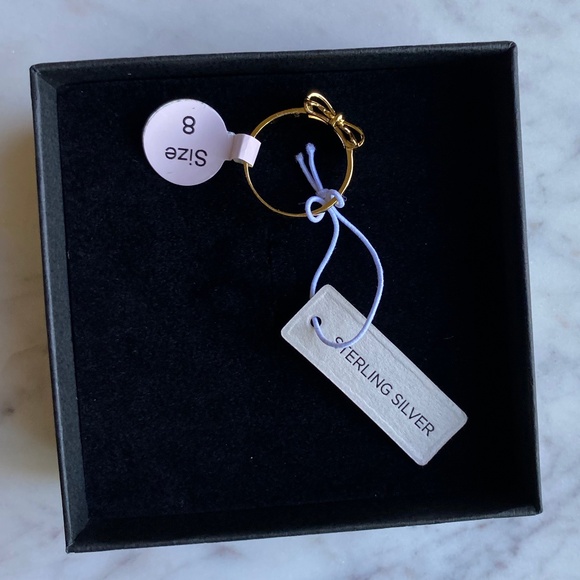 Rachel Zoe NWT Gold Bow ring Size 8 - Picture 5 of 5